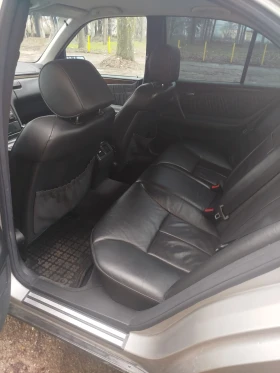 Mercedes-Benz E 200 Kompressor , снимка 3