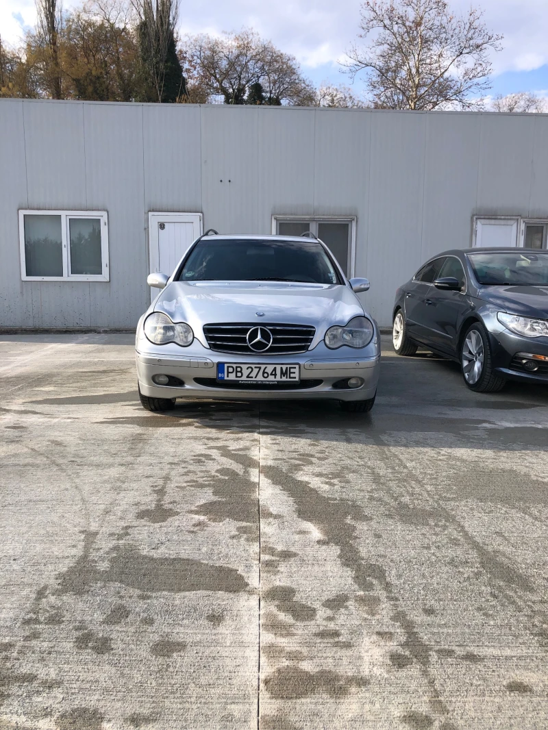 Mercedes-Benz C 240 4-matic, снимка 7 - Автомобили и джипове - 48888076