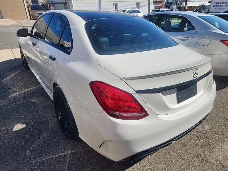 Mercedes-Benz C 300, снимка 6 - Автомобили и джипове - 49289989