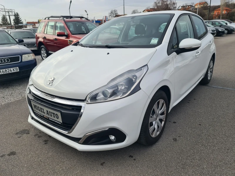 Peugeot 208, снимка 1 - Автомобили и джипове - 49485501