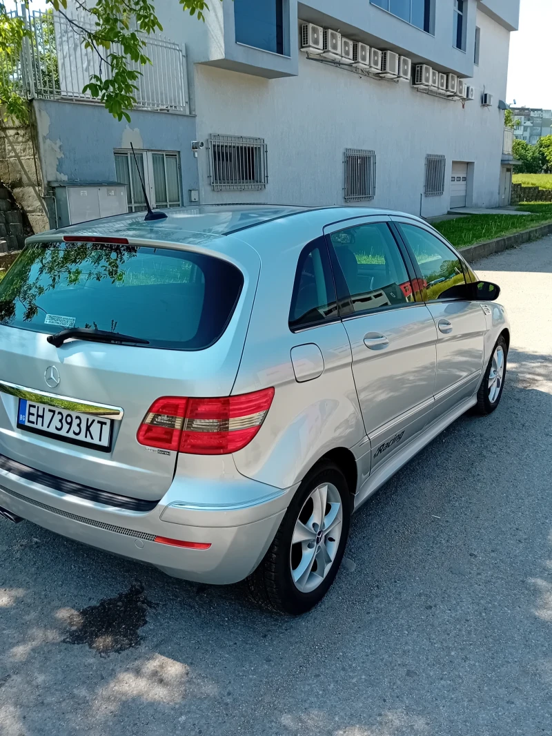 Mercedes-Benz 200 В200, 2000к 200к, снимка 3 - Автомобили и джипове - 49565143