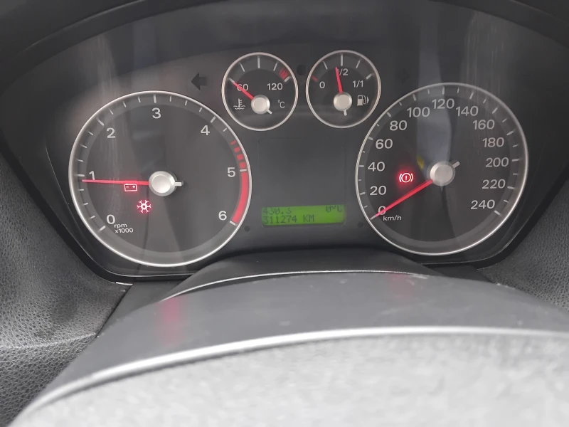 Ford Focus, снимка 11 - Автомобили и джипове - 53133734