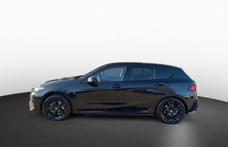 BMW 123 xDrive* M Sport* Harman&Kardon* 360Camera, снимка 2 - Автомобили и джипове - 53283947