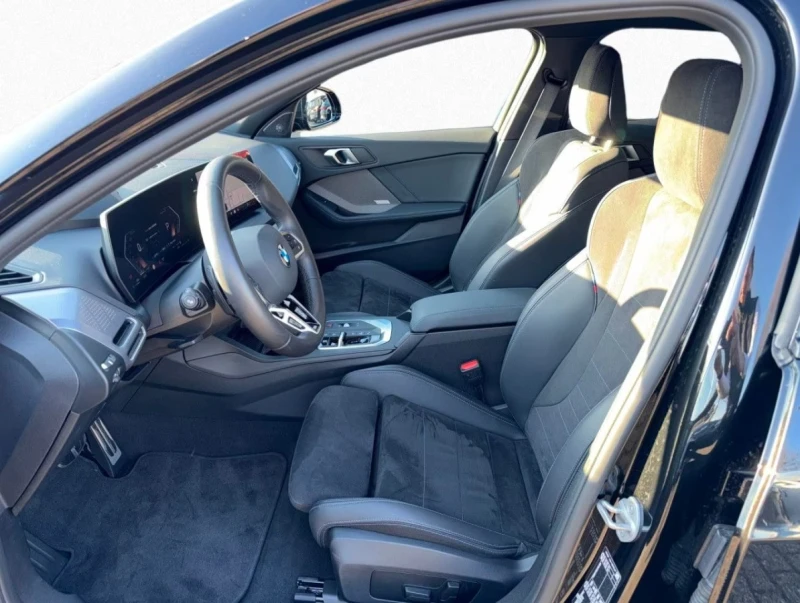 BMW 123 xDrive* M Sport* Harman&Kardon* 360Camera, снимка 4 - Автомобили и джипове - 53283947