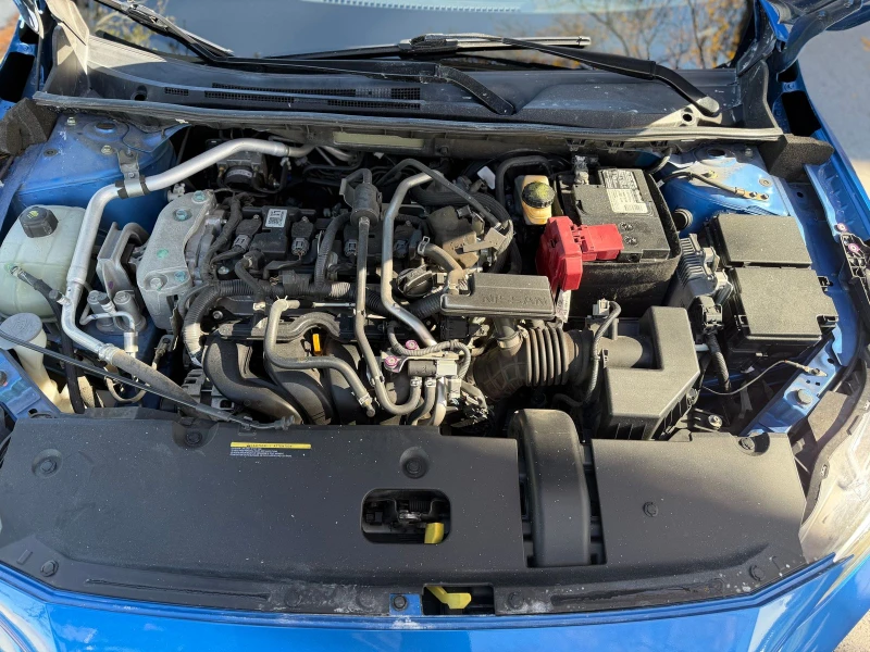 Nissan Sentra, снимка 16 - Автомобили и джипове - 53496971