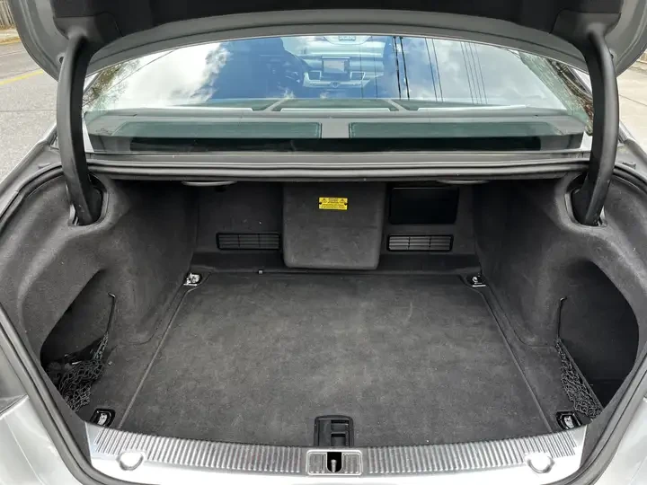 Audi A8 LONG* BANG & OLUFSEN* TV* SOFT CLOSE, снимка 15 - Автомобили и джипове - 53900794