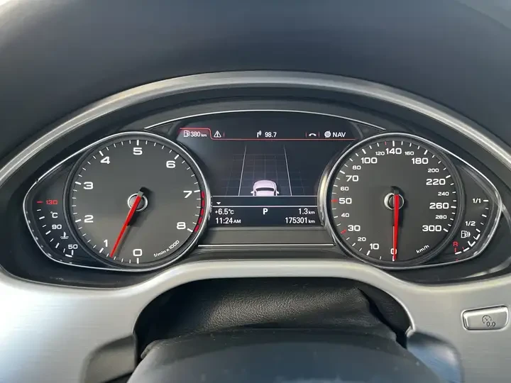 Audi A8 LONG* BANG & OLUFSEN* TV* SOFT CLOSE, снимка 9 - Автомобили и джипове - 53900794