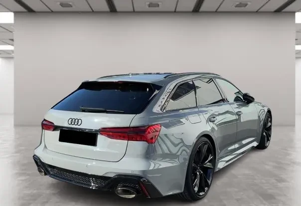 Audi Rs6 Avant Quattro = Black Optic Plus = Гаранция, снимка 3 - Автомобили и джипове - 53971452