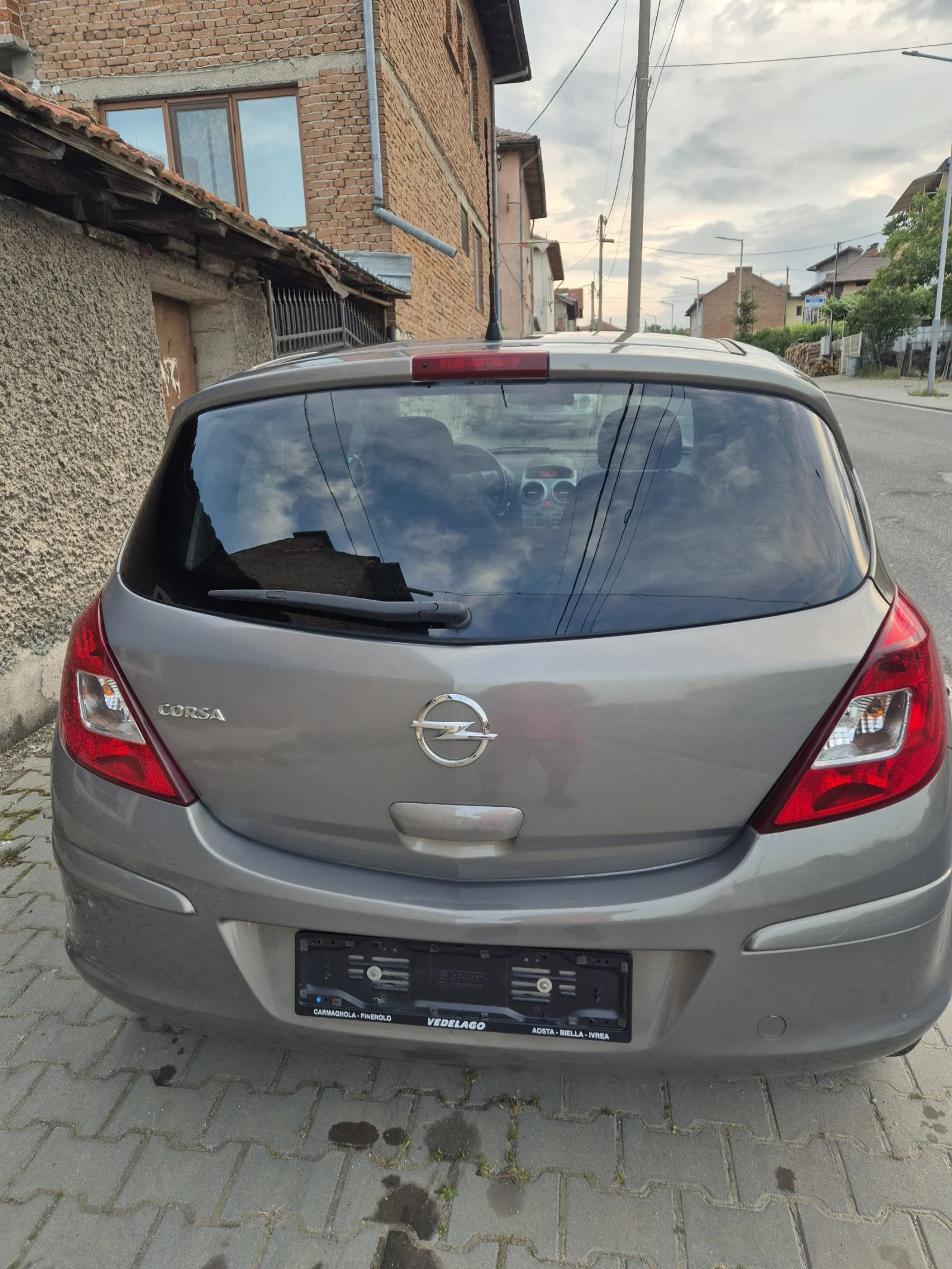Opel Corsa 1.2 Benzin  - изображение 4