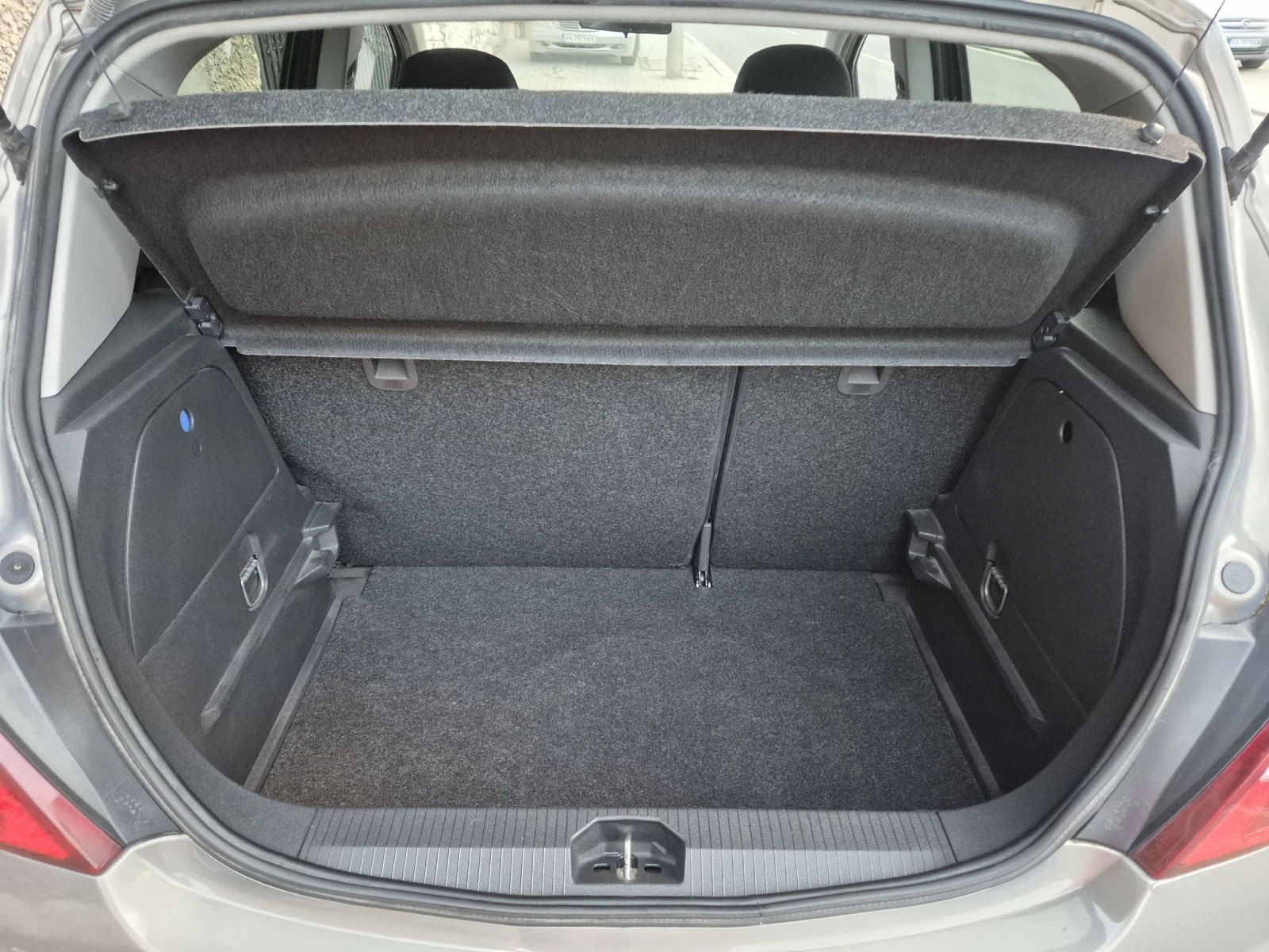 Opel Corsa 1.2 Benzin  - изображение 5