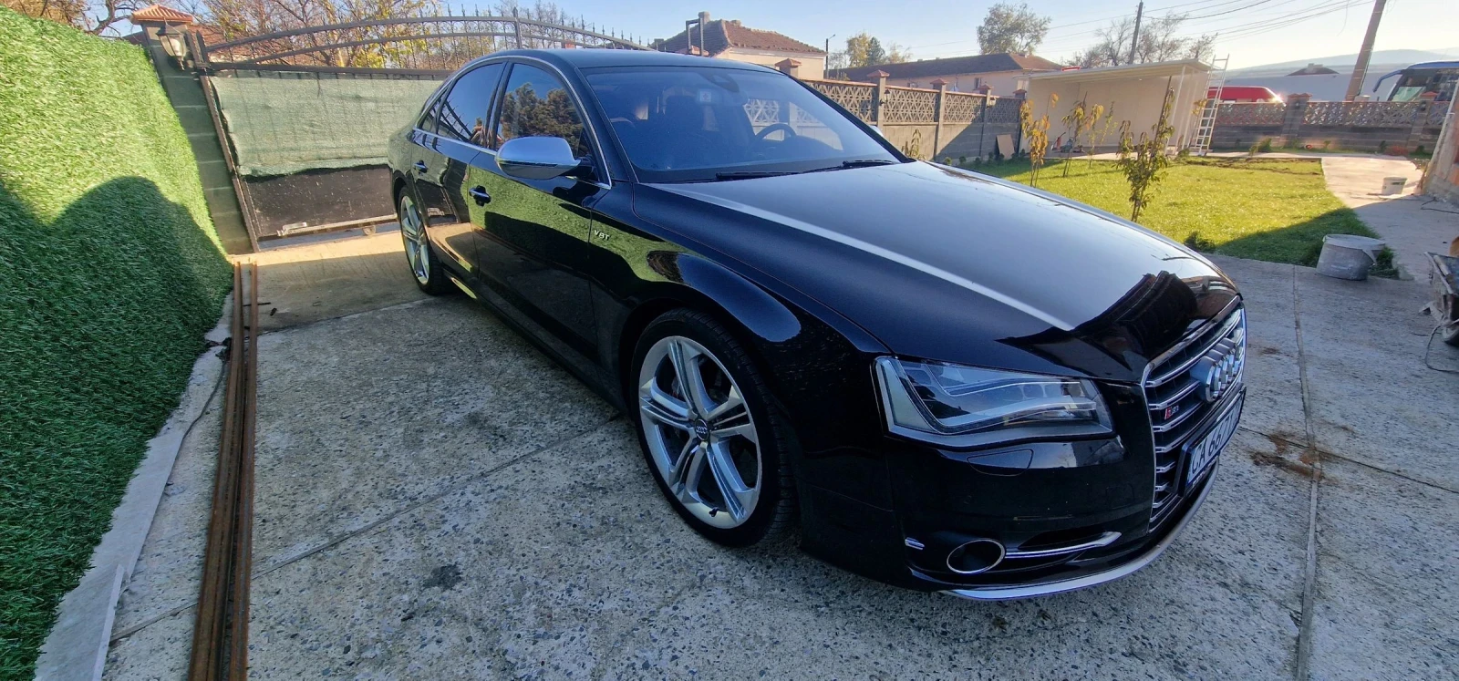 Audi S8 Ceramic B&O  - изображение 7