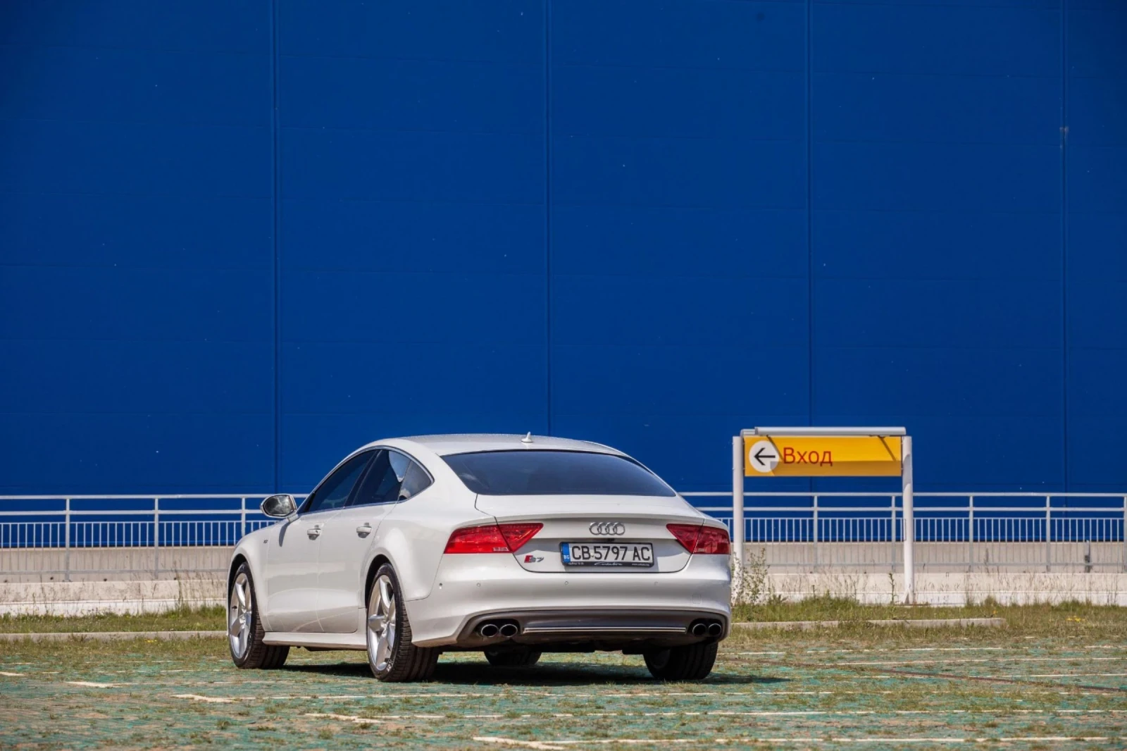 Audi S7 V8T - изображение 8