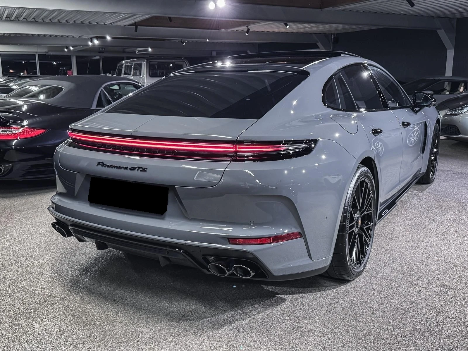 Porsche Panamera GTS SPORT DESIGN CARBON PANO BOSE MATRIX 360  - изображение 4