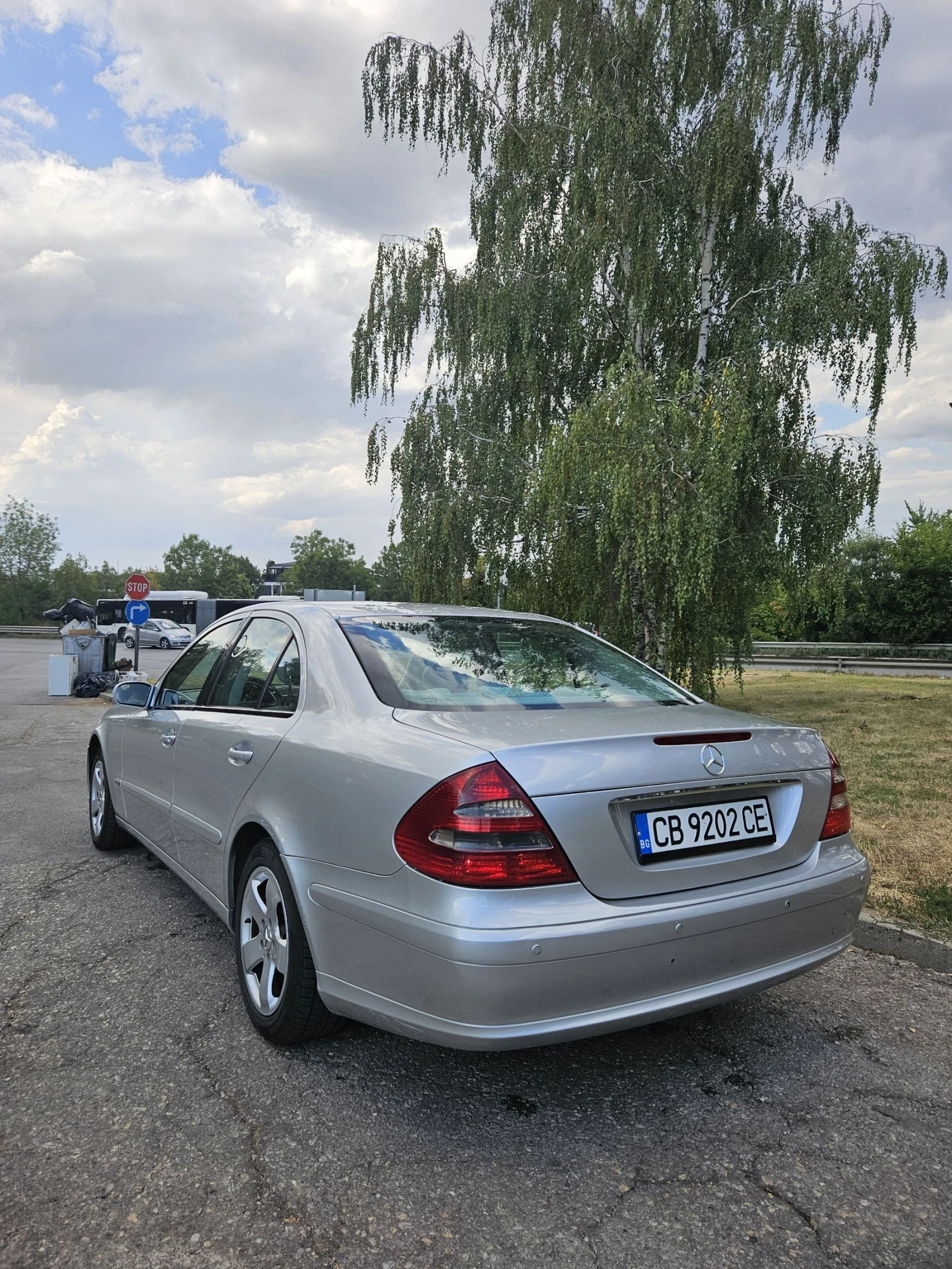 Mercedes-Benz E 270  - изображение 6