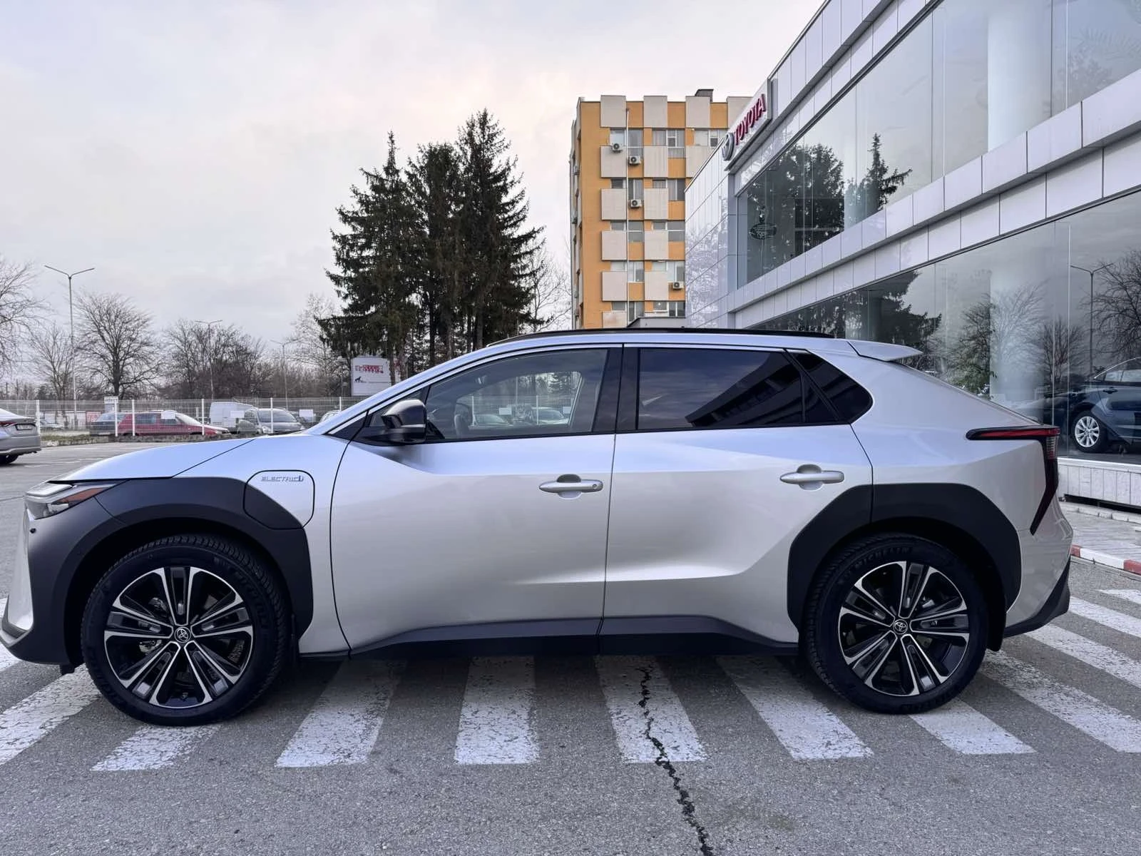 Toyota bZ4X  - изображение 6