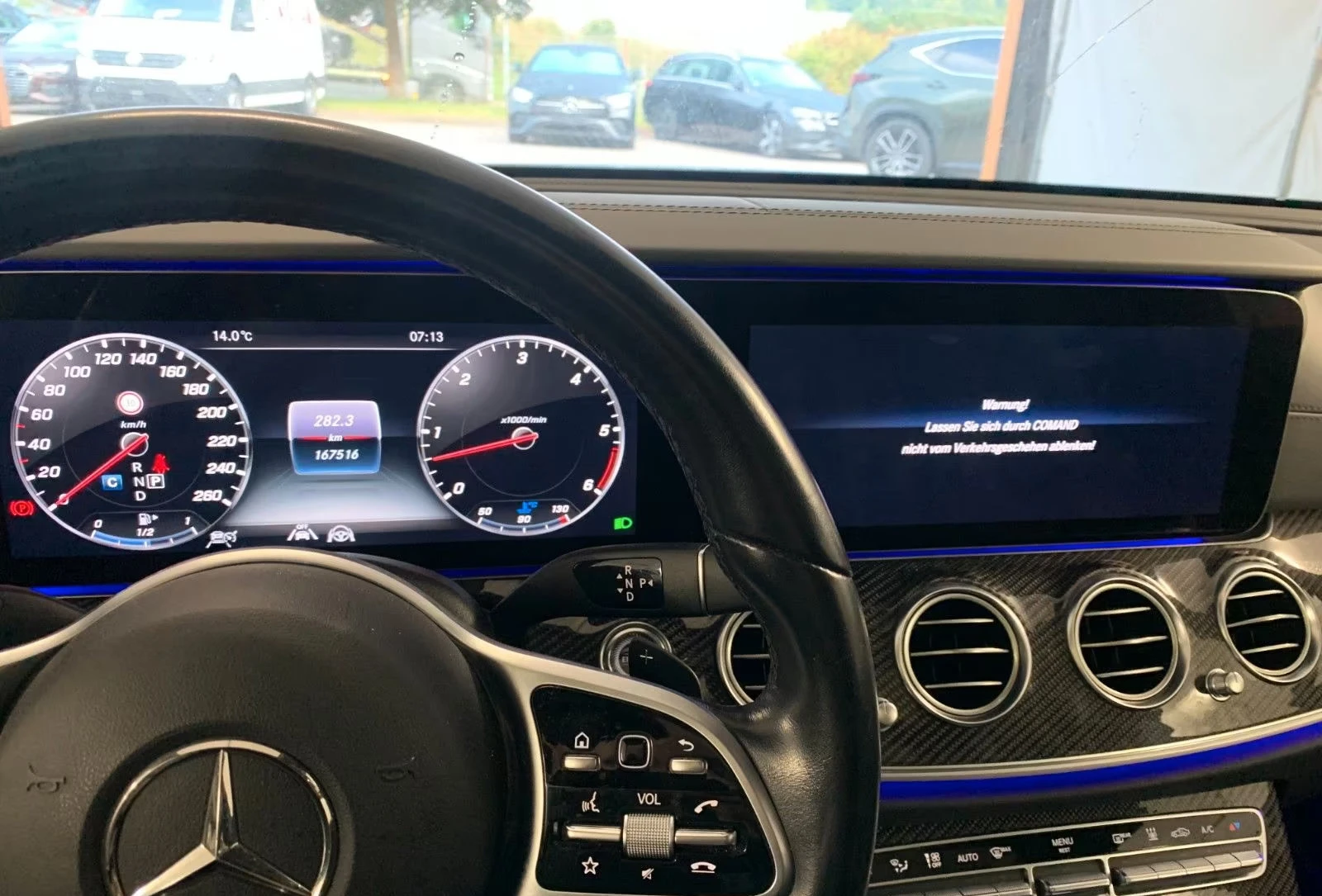 Mercedes-Benz E 350 AMG-LINE/286HP/PANO/MEMO/BURM/360/NAVI/DIGI/271g - изображение 7