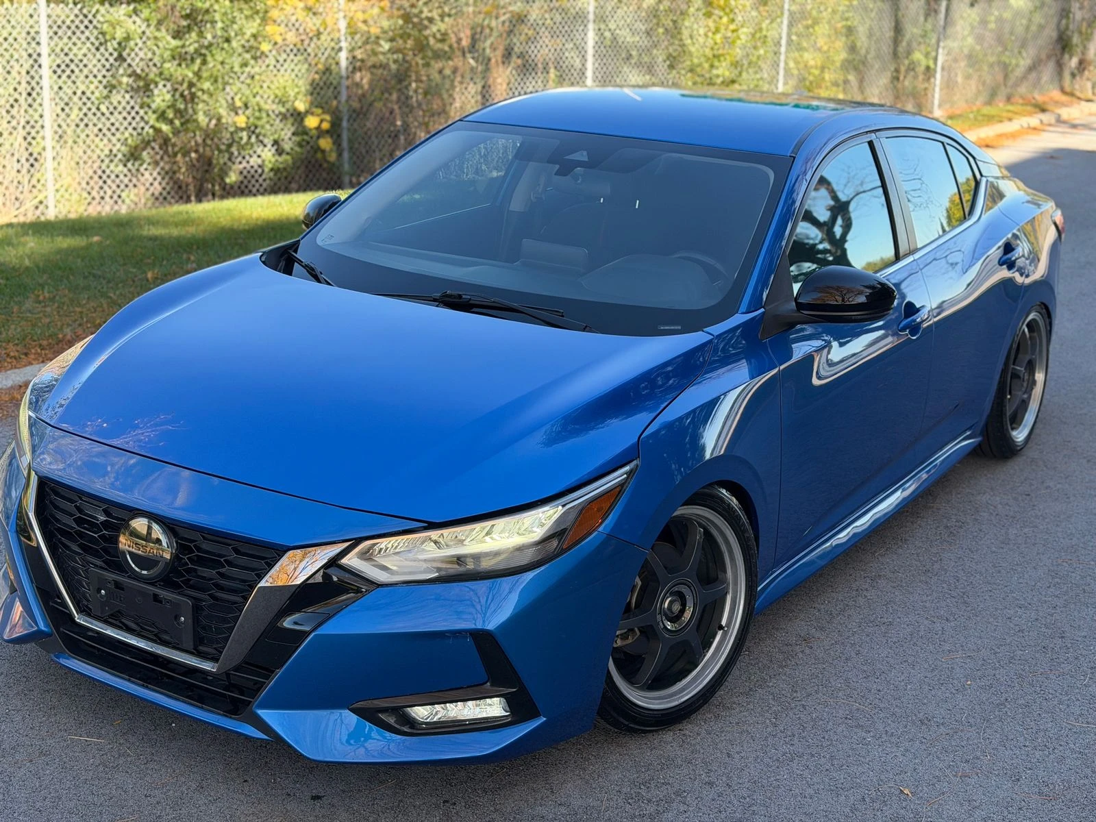 Nissan Sentra  - изображение 8