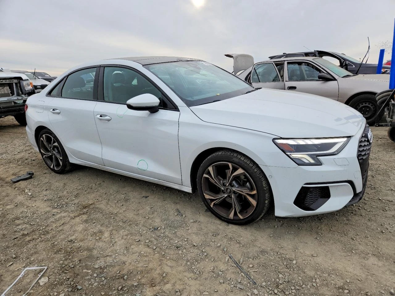 Audi A3 2.0l Premium Plus - изображение 4