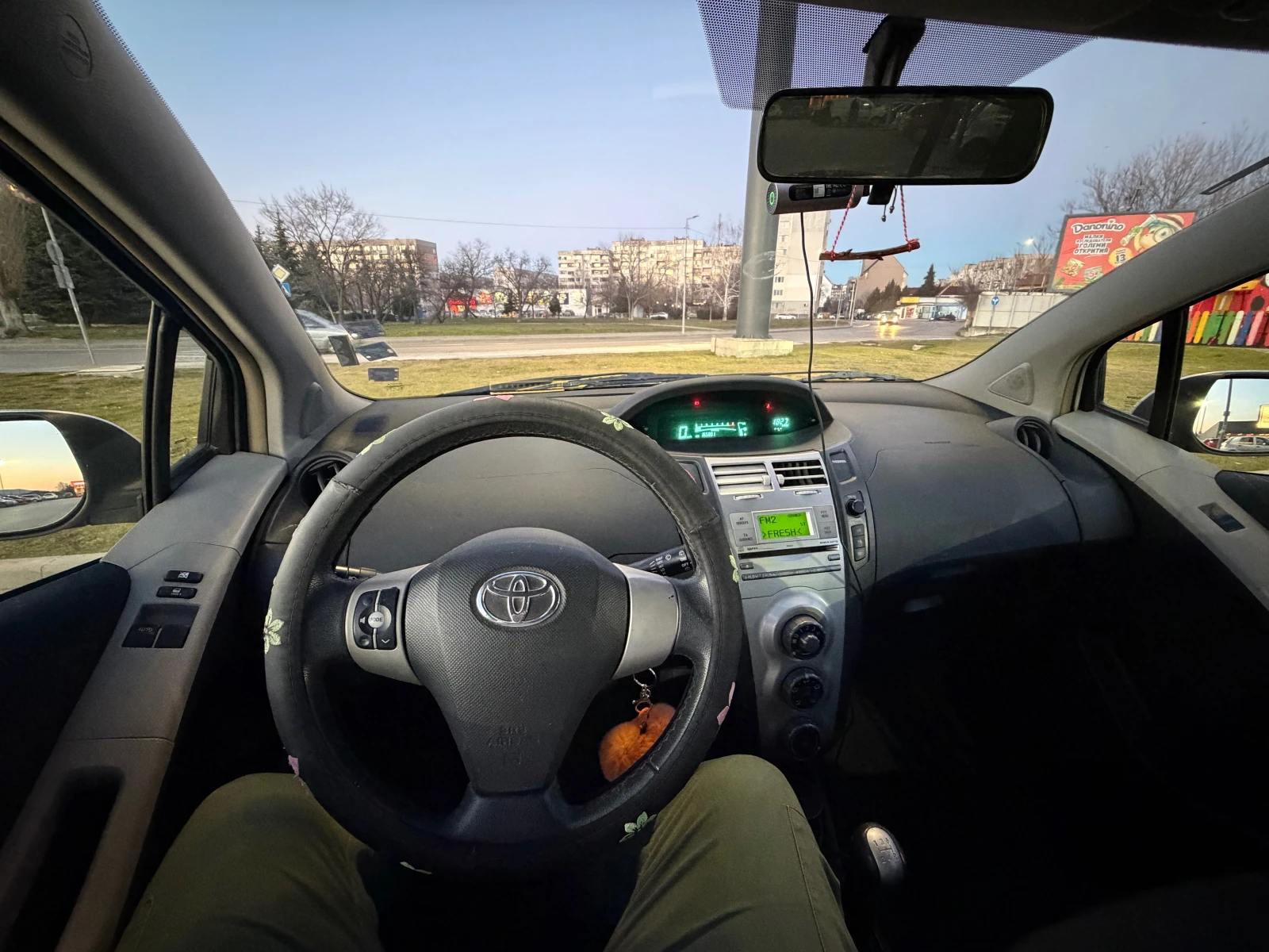 Toyota Yaris | Mobile.bg � ����������� 15
