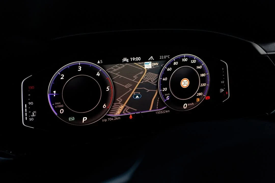 VW Arteon, снимка 6 - Автомобили и джипове - 53856787