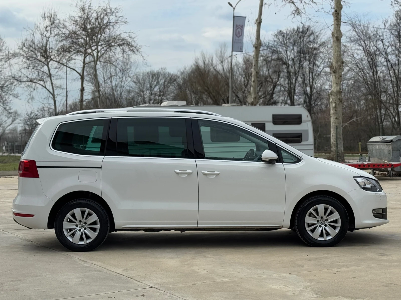 VW Sharan * 2.0TDI* DSG* LED* PANORAMA* CAM* NAVI*  | Mobile.bg � ����������� 8