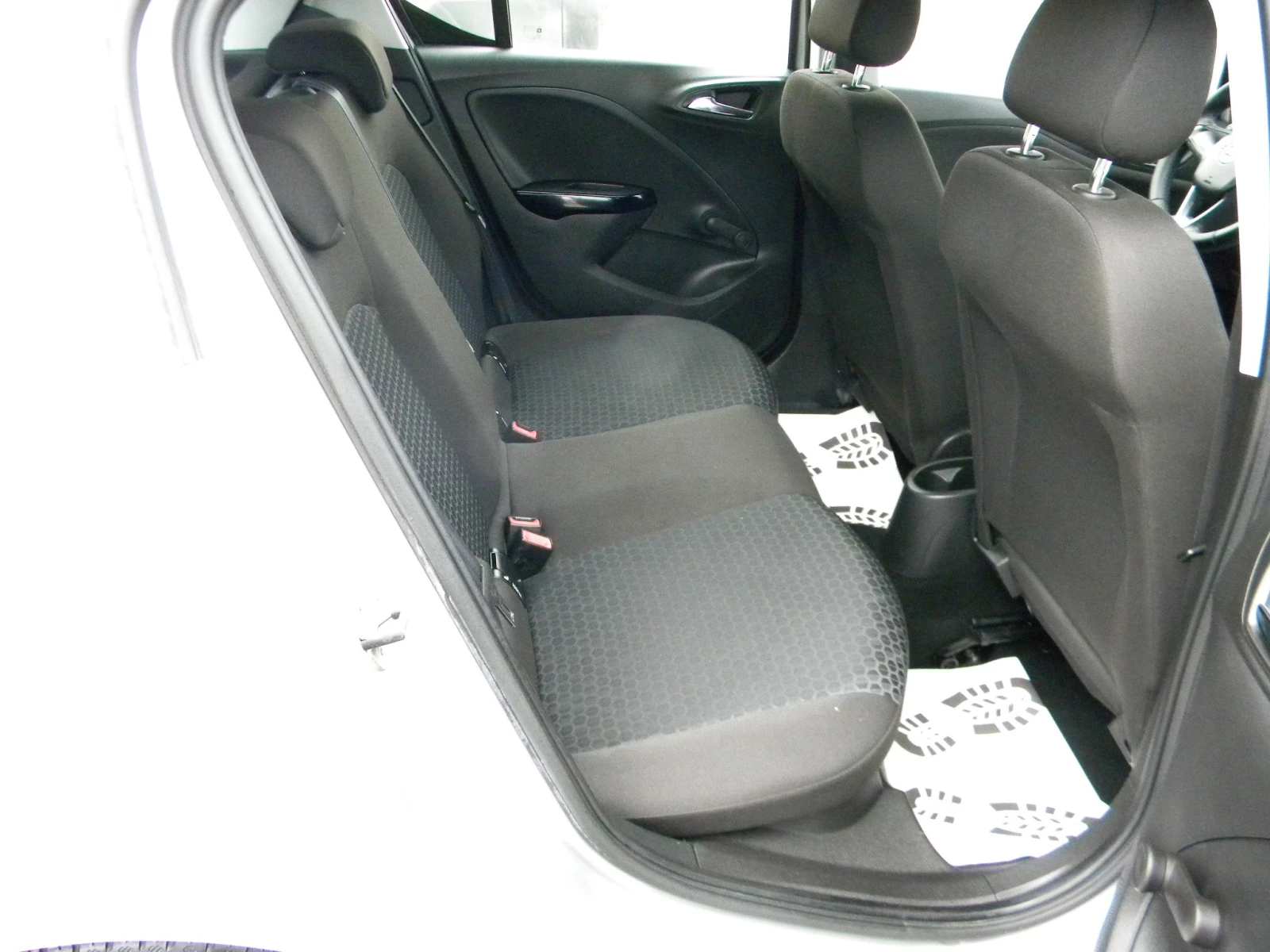 Opel Corsa 1.3CDTI-95kc* КАТО НОВА* EURO6B, снимка 12 - Автомобили и джипове - 54150025