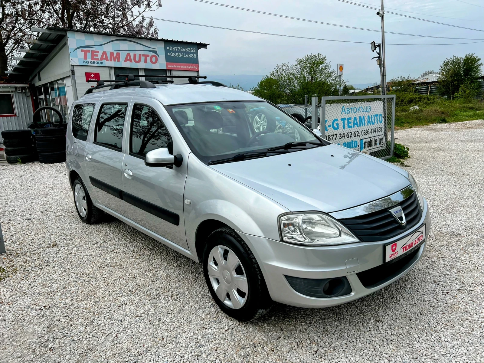 Dacia Logan 1.6i 147000km , снимка 3 - Автомобили и джипове - 54214680