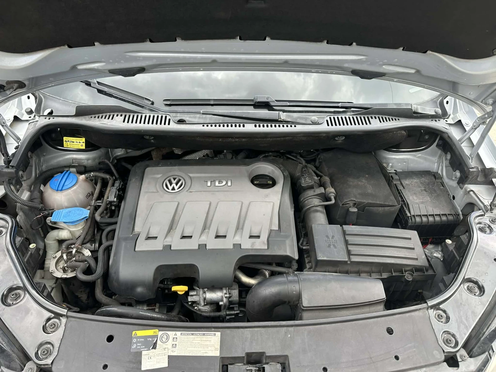 VW Touran, снимка 13 - Автомобили и джипове - 54397944