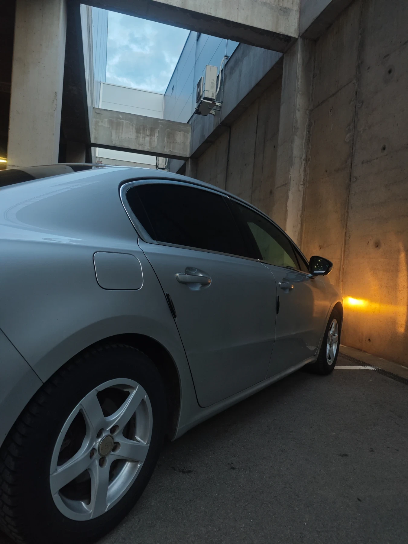 Peugeot 508 1.6 e-hdi, снимка 6 - Автомобили и джипове - 54472772