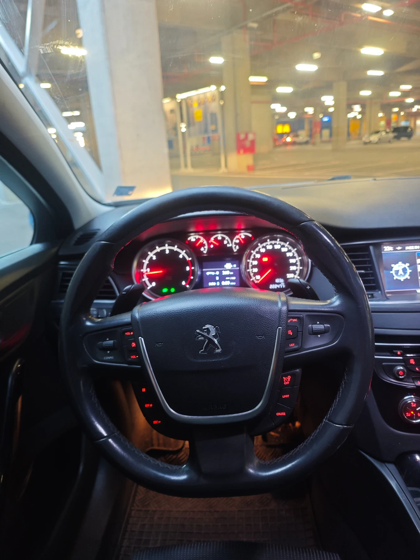 Peugeot 508 1.6 e-hdi, снимка 8 - Автомобили и джипове - 54472772
