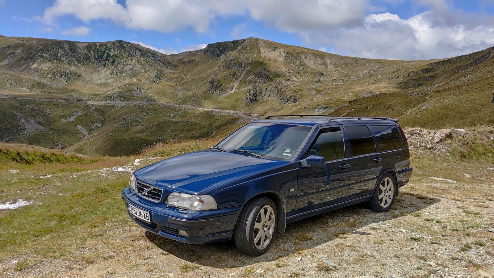 Volvo V70 2.5T, снимка 7 - Автомобили и джипове - 54657469