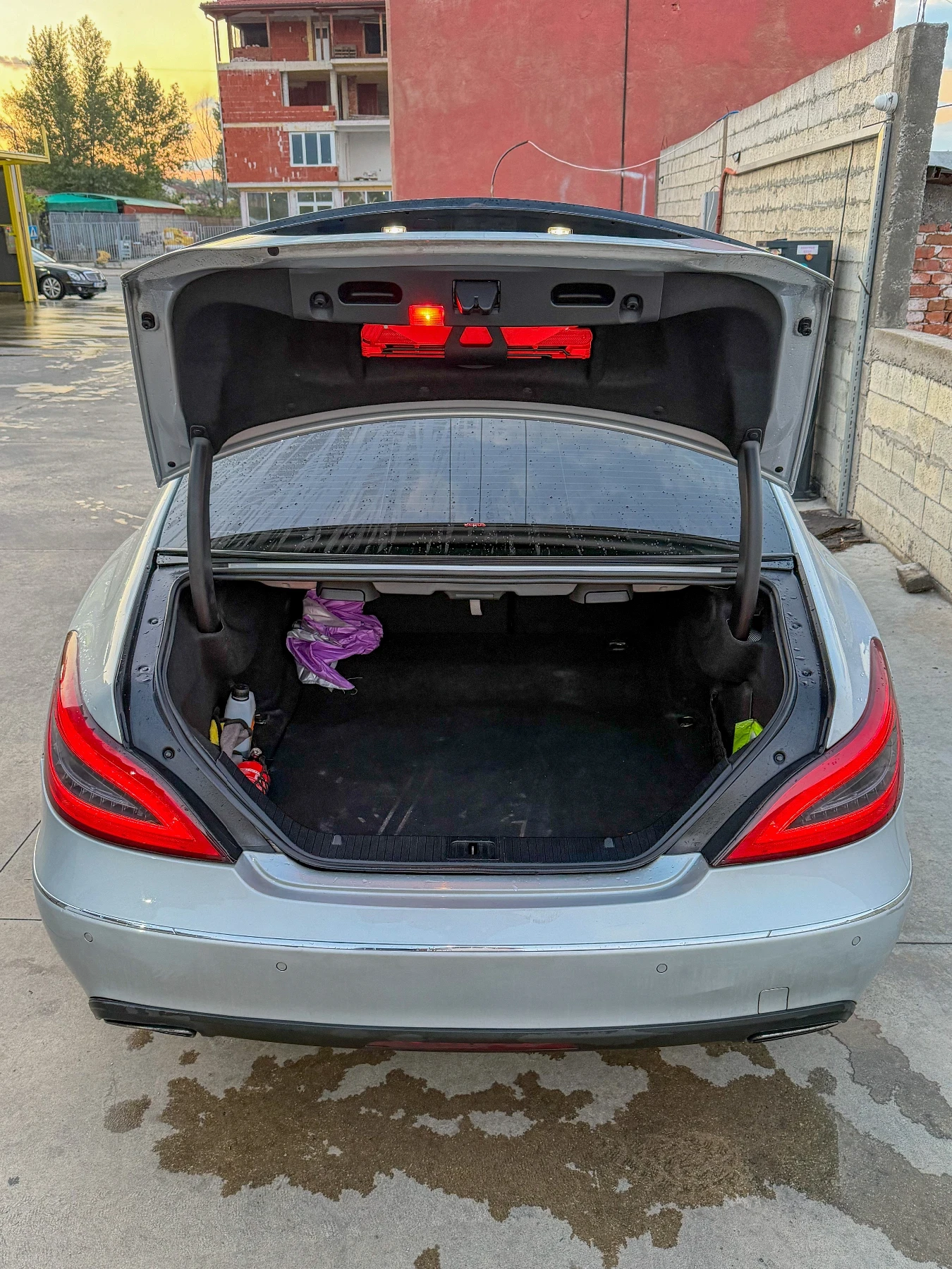 Mercedes-Benz CLS 350 AIRMATIC | HARMAN KARDON | 4 MATIC, снимка 7 - Автомобили и джипове - 54548180