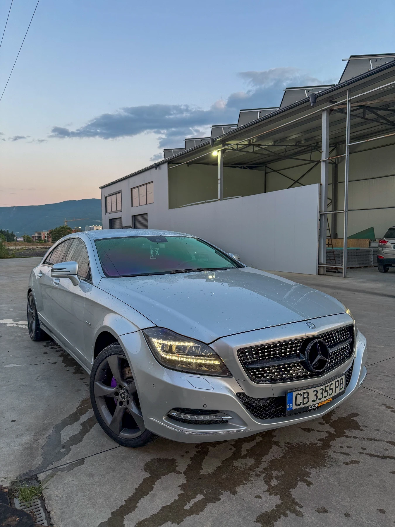 Mercedes-Benz CLS 350 AIRMATIC | HARMAN KARDON | 4 MATIC, снимка 3 - Автомобили и джипове - 54548180