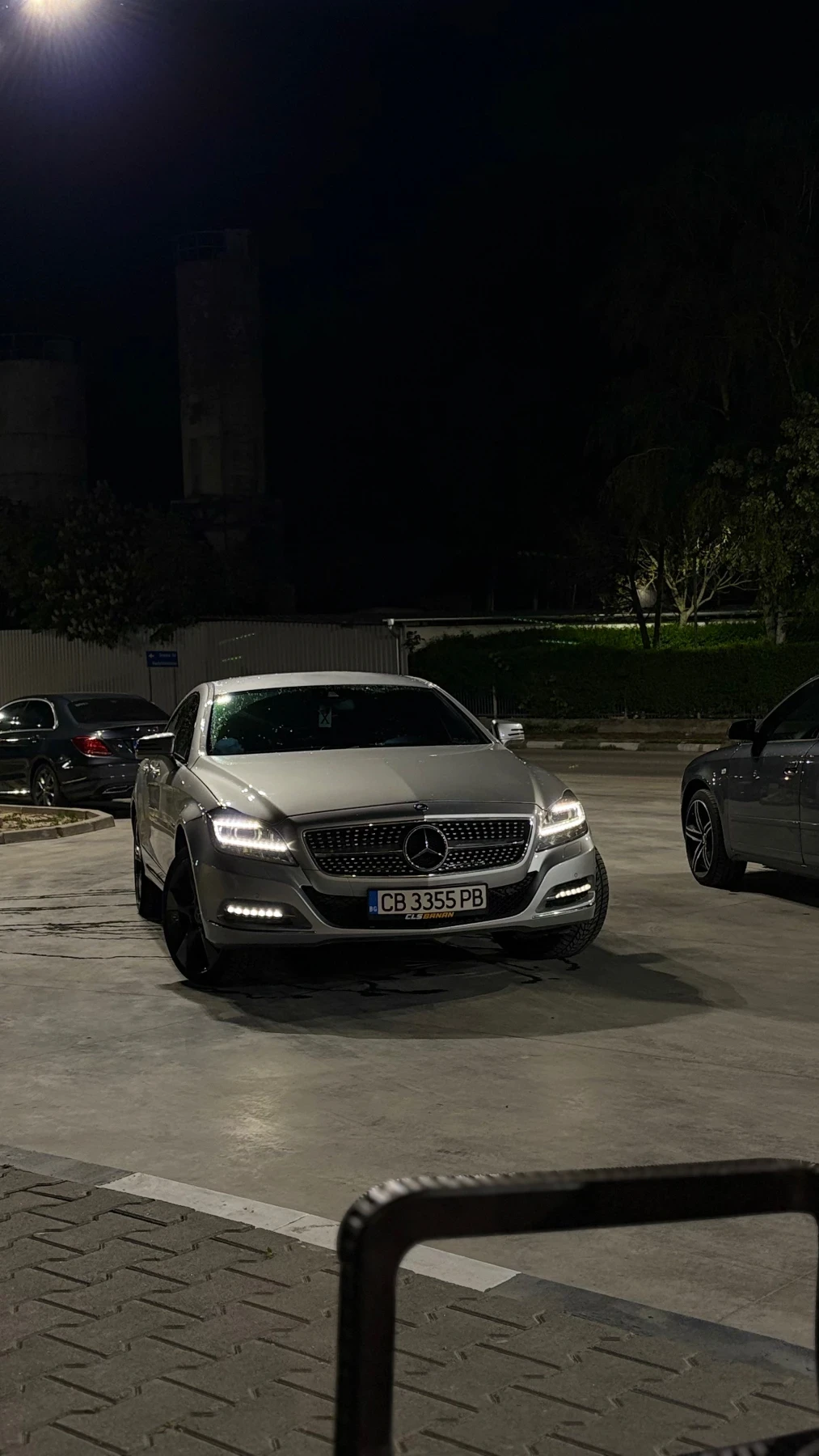 Mercedes-Benz CLS 350 AIRMATIC | HARMAN KARDON | 4 MATIC, снимка 2 - Автомобили и джипове - 54548180