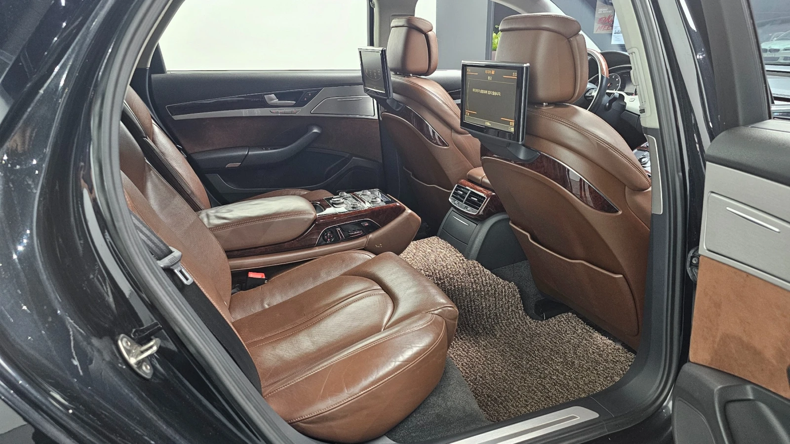 Audi A8 3.0 TFSI Quattro, FULL, снимка 9 - Автомобили и джипове - 55282082
