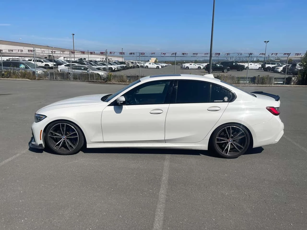 BMW 330 i xDrive* M-SPORT* CARFAX* , снимка 2 - Автомобили и джипове - 55728843
