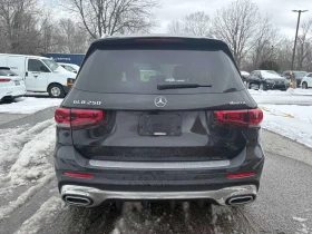 Mercedes-Benz GLB  250 /CARFAX/360/DISTRONIC/AMBIENT, снимка 4