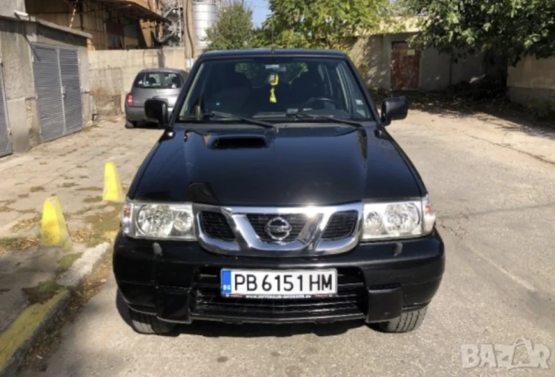 Nissan Terrano 3.0 (ДЪЛГА БАЗА), снимка 8 - Автомобили и джипове - 47822010