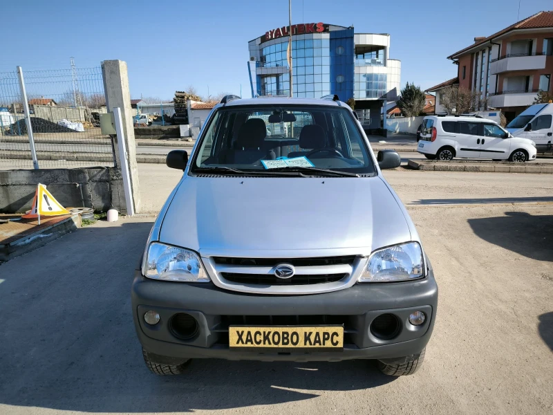 Daihatsu Terios 1.3i 4x4 Automat, снимка 2 - Автомобили и джипове - 48850132