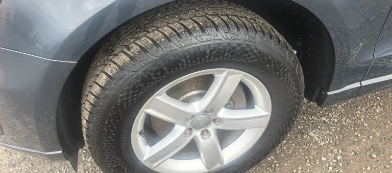 Audi Q5 3.2 quattro, снимка 17 - Автомобили и джипове - 52316962