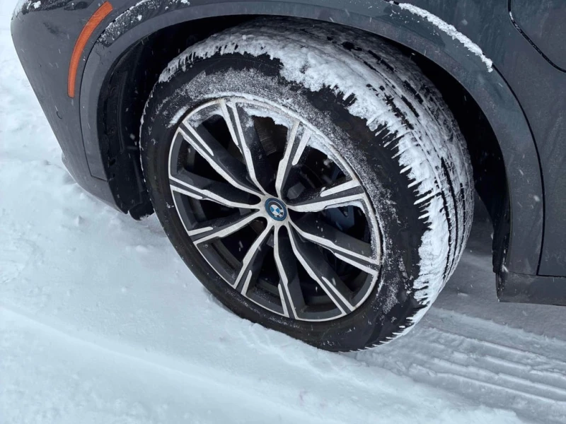 BMW X5 2022 xDrive45e * CARFAX * БЕЗ ПЪРВОНАЧАЛНА ВНОСКА, снимка 7 - Автомобили и джипове - 53116654