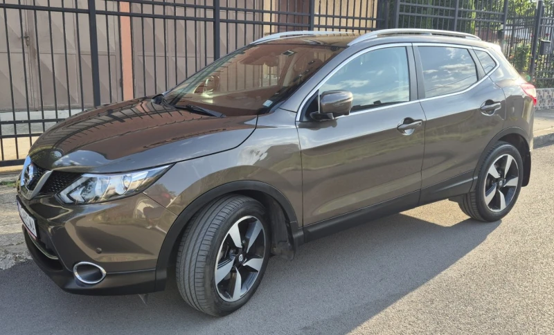 Nissan Qashqai J11 * Автоматик* 128500 км* 360 Камери* Панорама