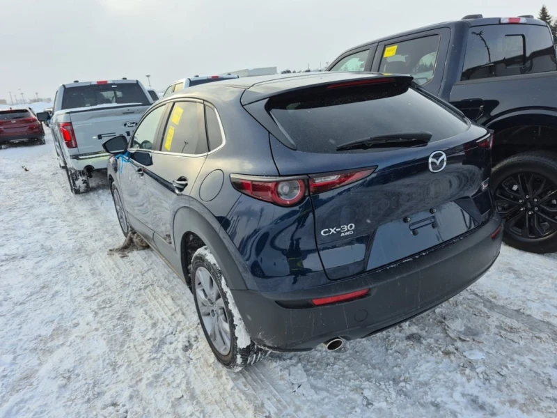 Mazda CX-30 * GS * CARFAX * ОПЦИЯ ЗА ФИНАНСИРАНЕ * , снимка 4 - Автомобили и джипове - 53200186
