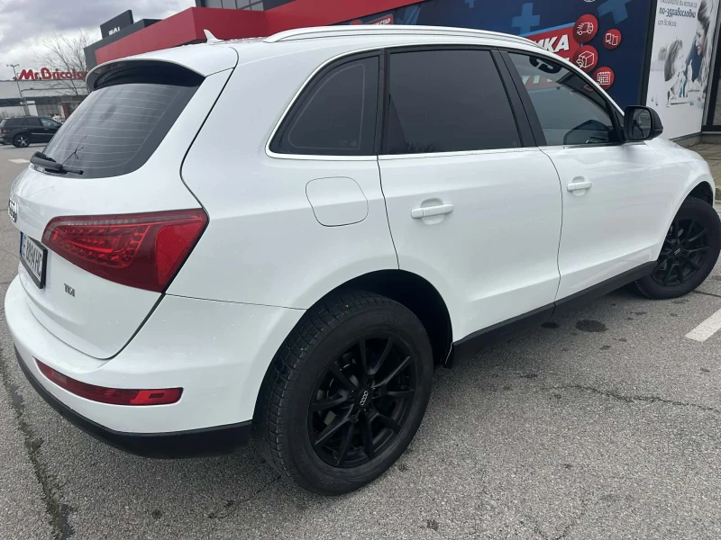 Audi Q5 2.0 TDI, снимка 9 - Автомобили и джипове - 53305280