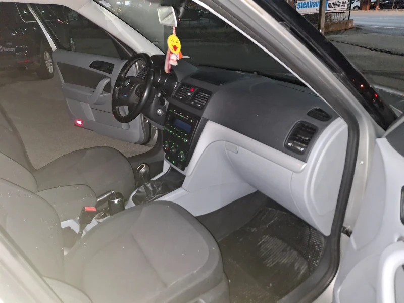 Skoda Yeti 4х4 110к.с., снимка 11 - Автомобили и джипове - 53561769
