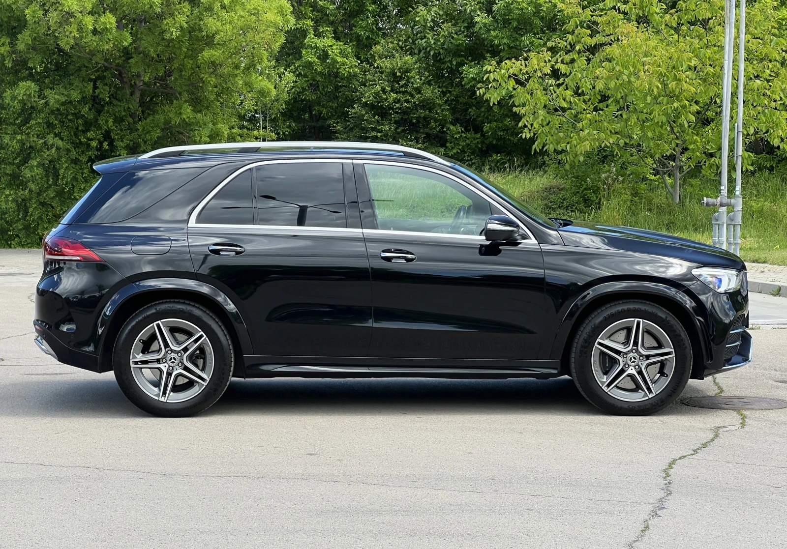 Mercedes-Benz GLE 450 AMG /4-MATIC/ AIRMATIC/ BURMESTER/ 360/ HEAD UP/ PANO/ - изображение 7