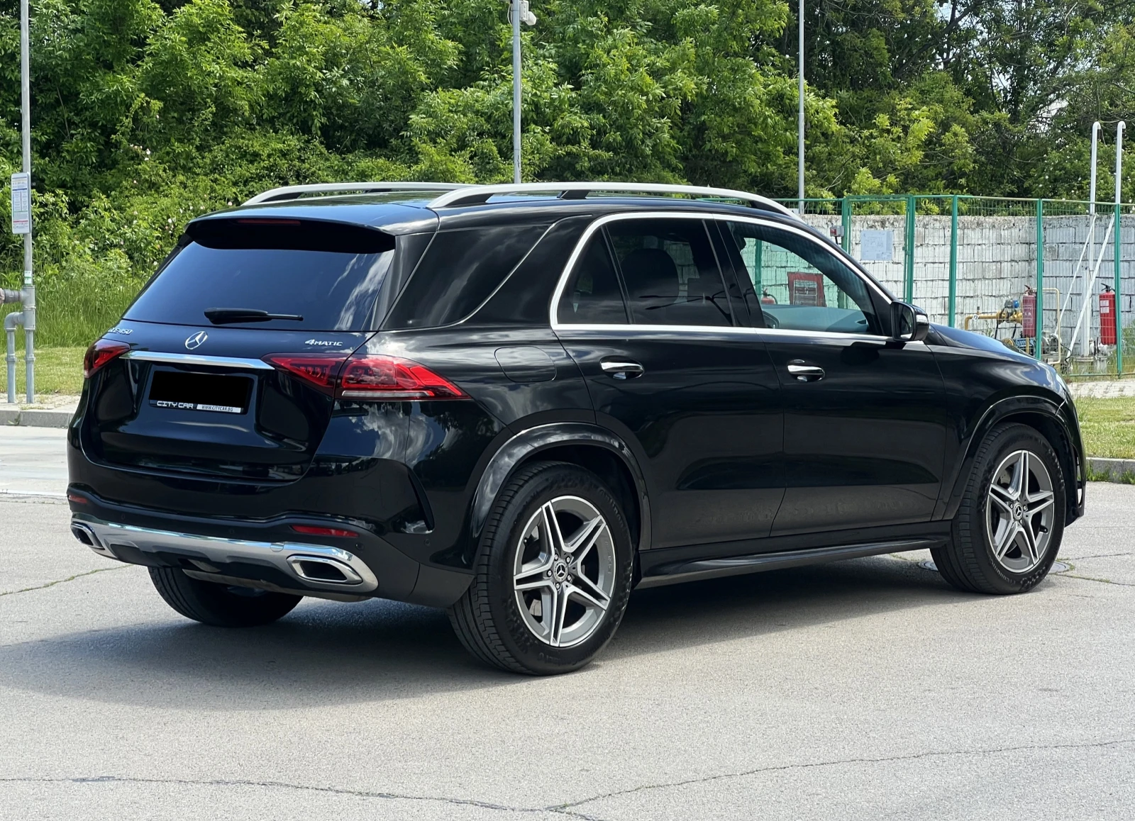 Mercedes-Benz GLE 450 AMG /4-MATIC/ AIRMATIC/ BURMESTER/ 360/ HEAD UP/ PANO/ - изображение 6