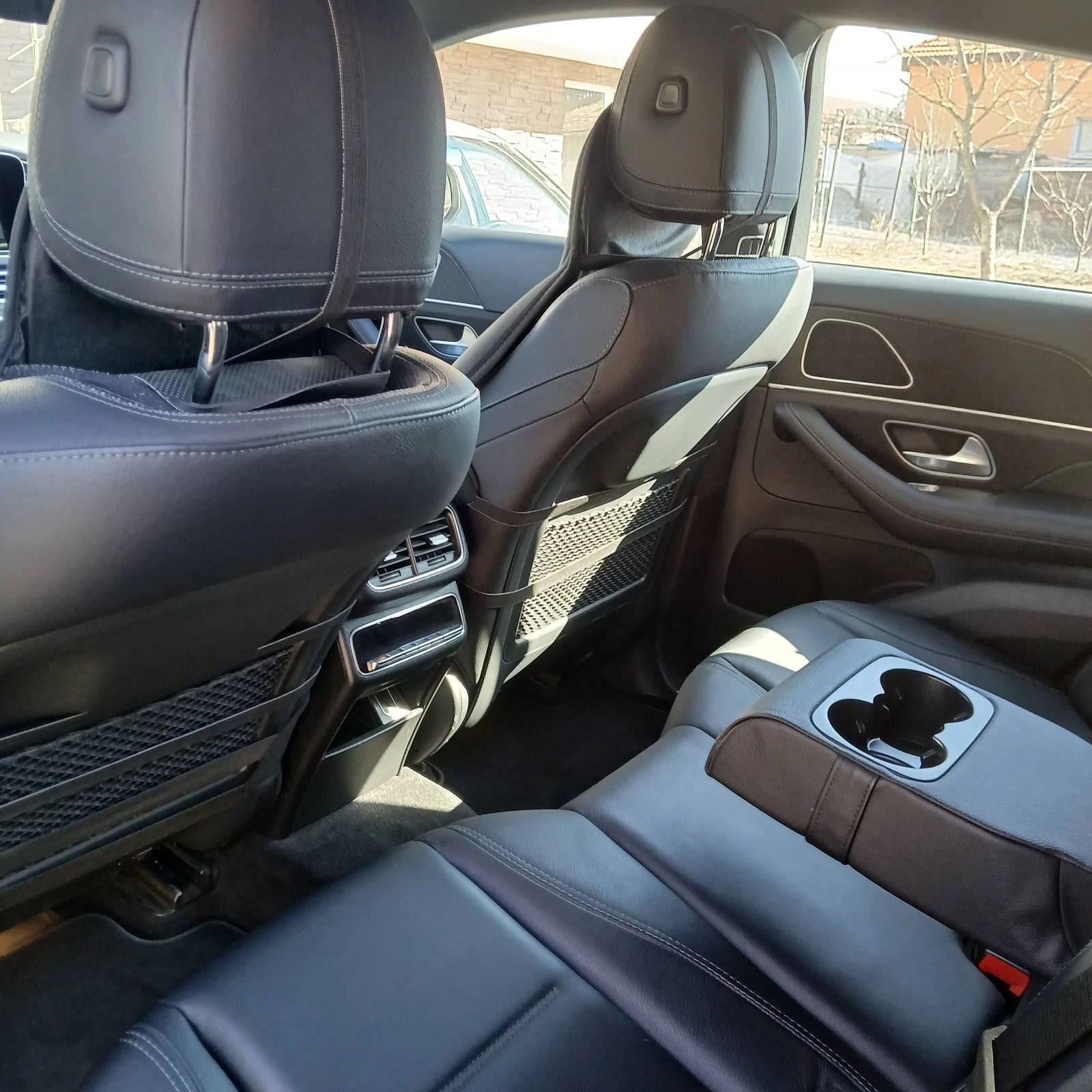 Mercedes-Benz GLE 350 AMG Line - 35 000 km - КАТО НОВА!!! , снимка 11 - Автомобили и джипове - 53698009