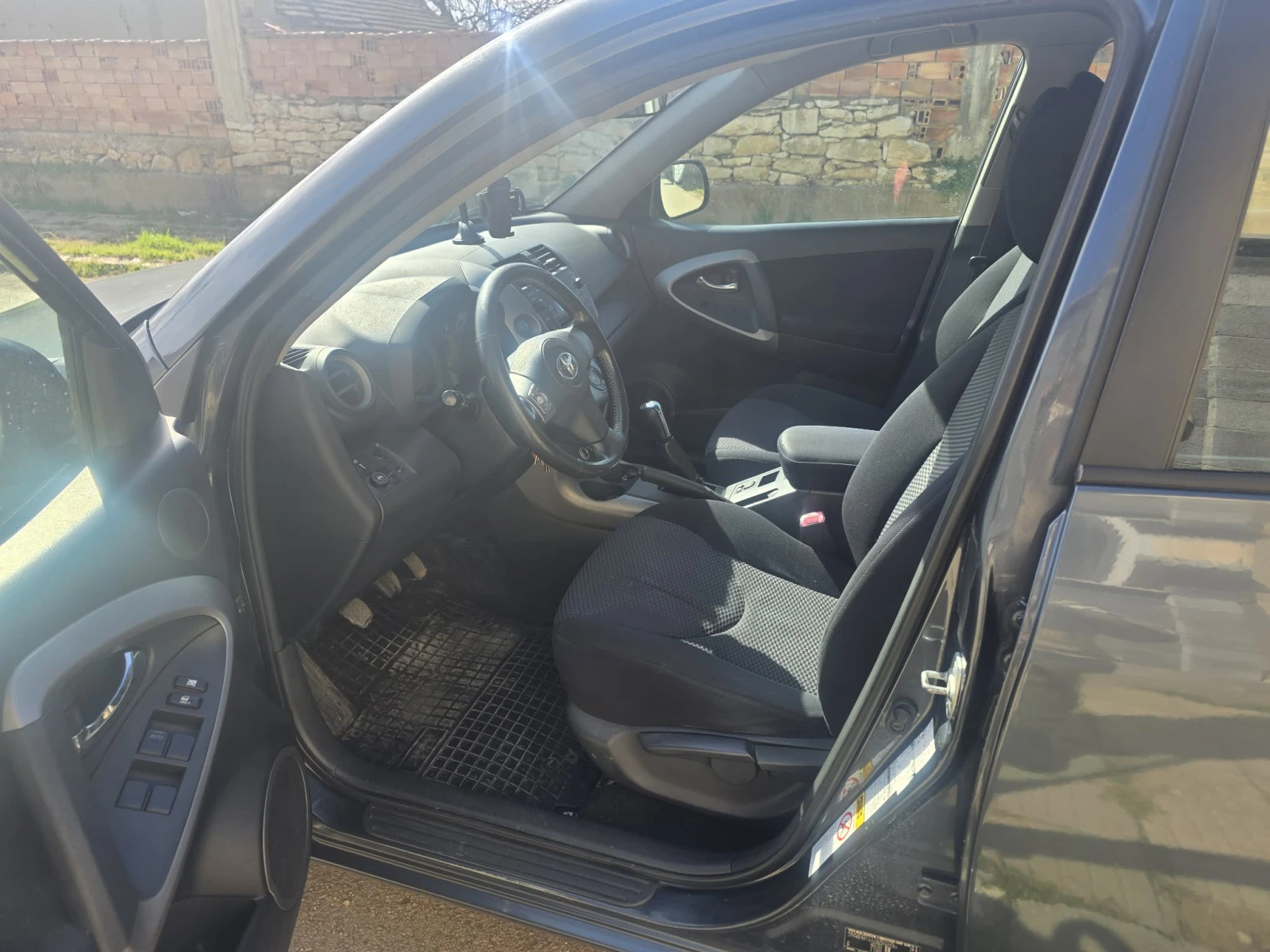 Toyota Rav4 ГАЗ/БЕНЗИН - изображение 6