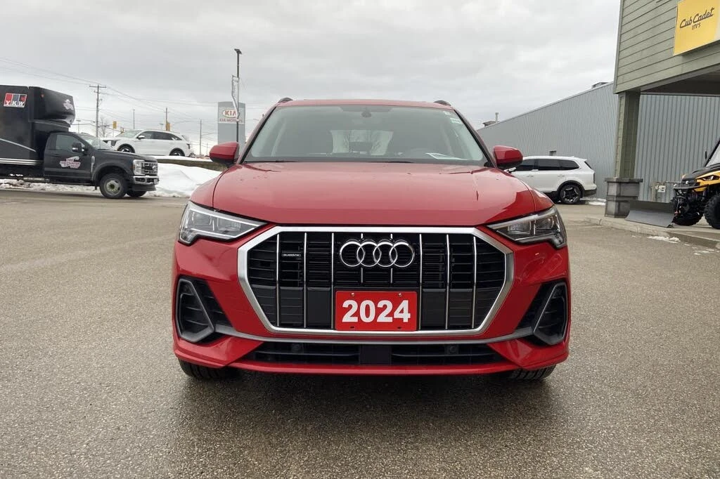 Audi Q3 quattro Komfort 45 TFSI * АвтоКредит* (ЦЕНА ДО БГ)